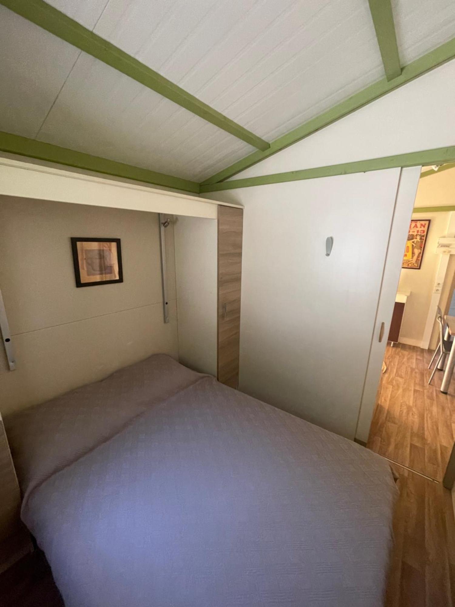 Camping La Cle Des Champs Calvi  Bagian luar foto